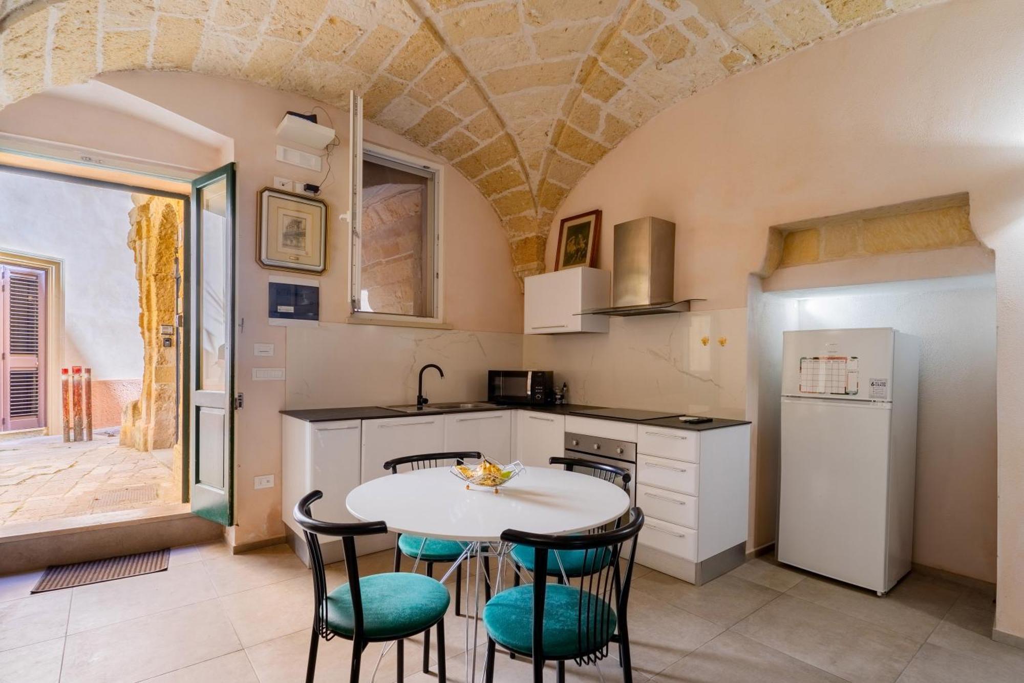 Apartamento Vico5 Lecce Exterior foto