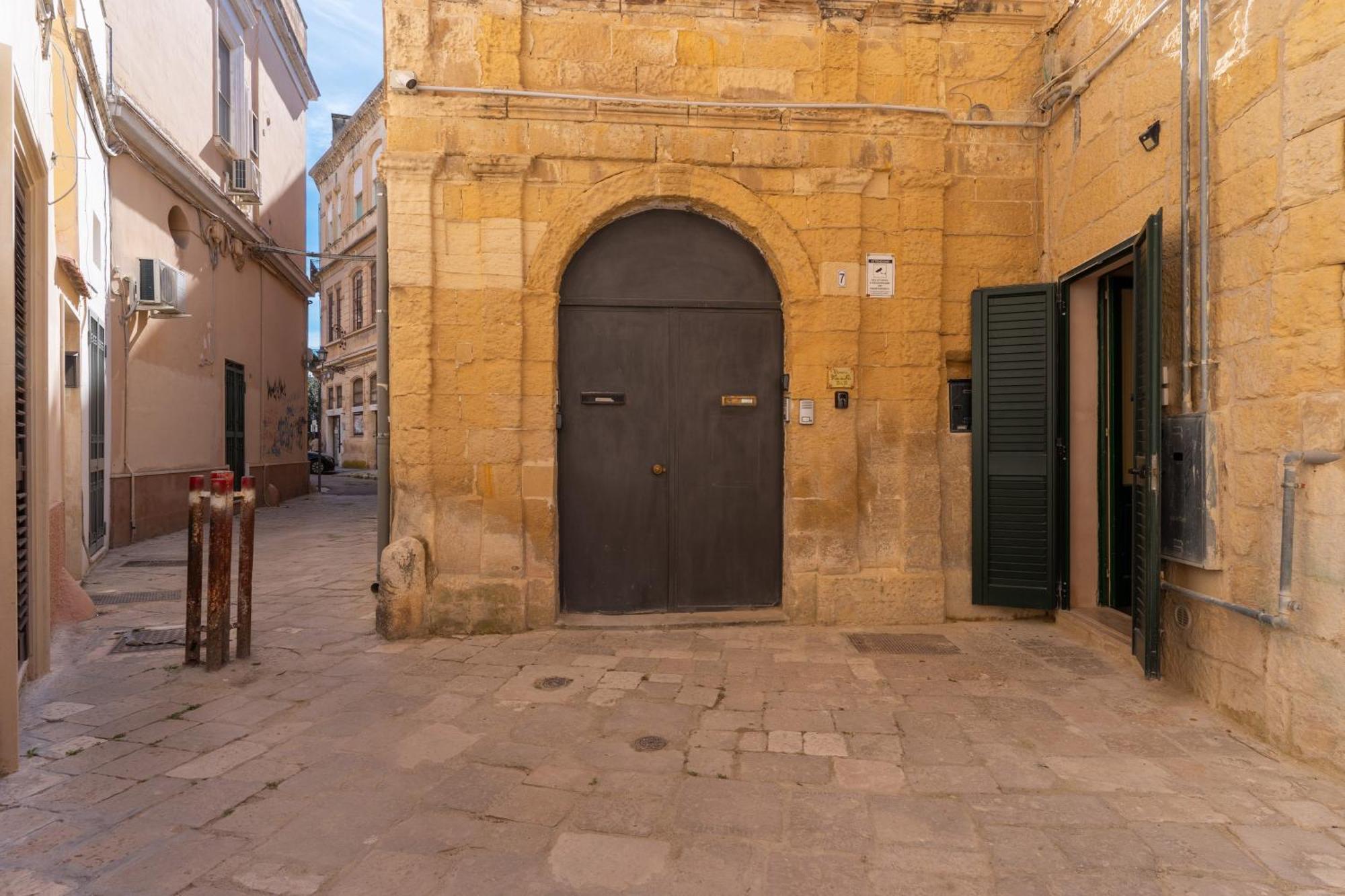 Apartamento Vico5 Lecce Exterior foto